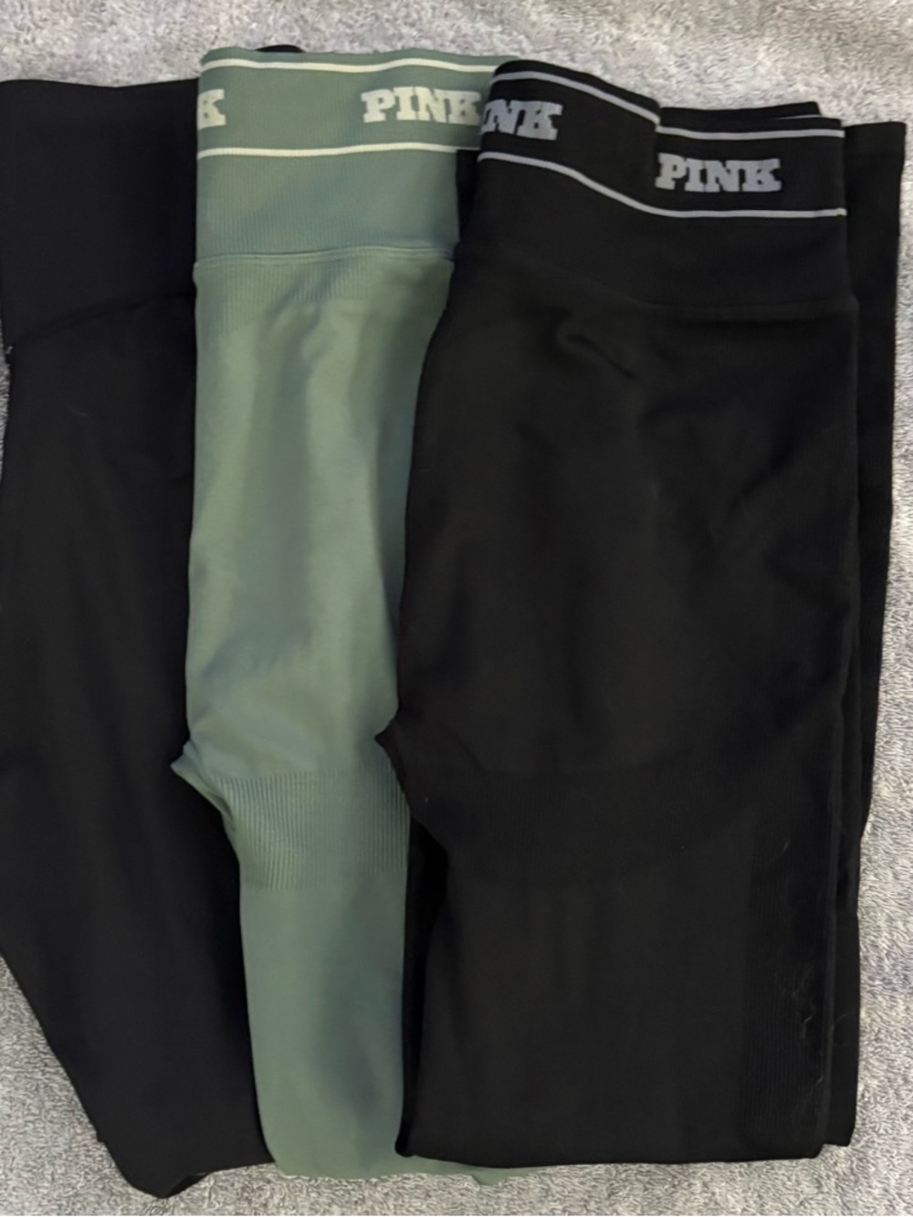 PINK Victoria's Secret Women’s Leggings - Black & Sage